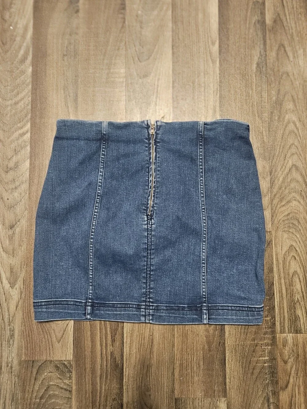 Free People SZ 12 Dark Wash Back Zip Stretch Denim Mini Skirt Bodycon